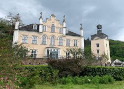 7fe730ae-b552-44fb-806a-edbf46fc26bd